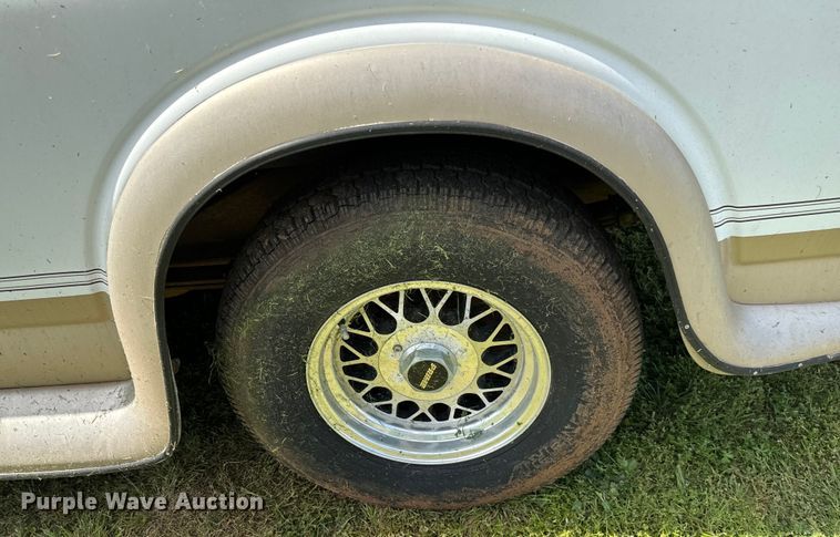 image for item EJ0467 1997 Chevrolet Express G1500 van