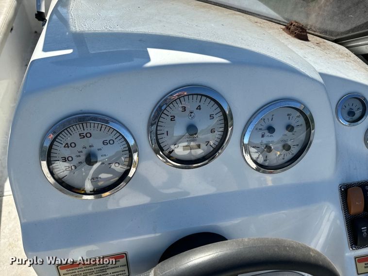 image for item EJ0474 2003 Baja 202 Islander boat