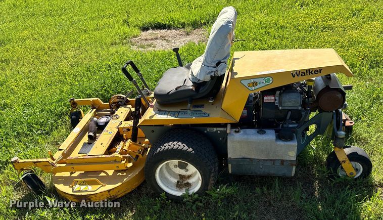 image for item EJ0483 Walker MBK ZTR lawn mower