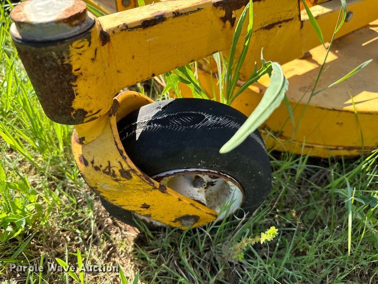 image for item EJ0483 Walker MBK ZTR lawn mower