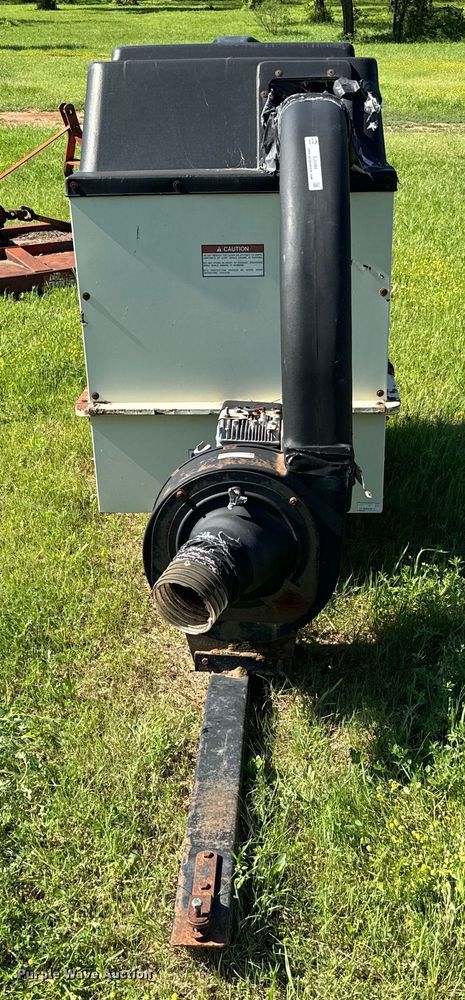 image for item EJ0484 Agri-Fab MowNvac bagger