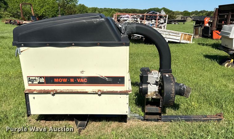 image for item EJ0484 Agri-Fab MowNvac bagger