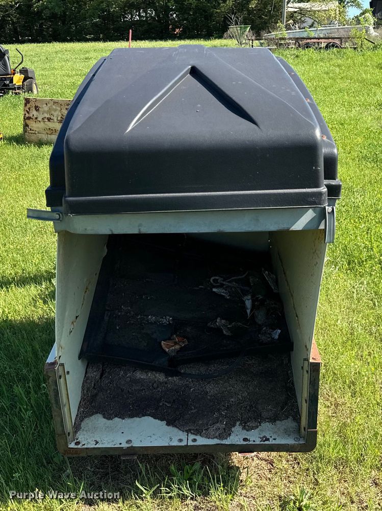 image for item EJ0484 Agri-Fab MowNvac bagger