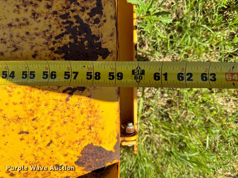 image for item EJ0487 Walker MTGHS ZTR lawn mower