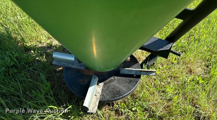 image for item EJ0490 Beck's Farm Equipment 3182 spreader 