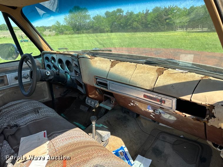 image for item EJ0493 1980 Chevrolet  Cheyenne 10 pickup truck