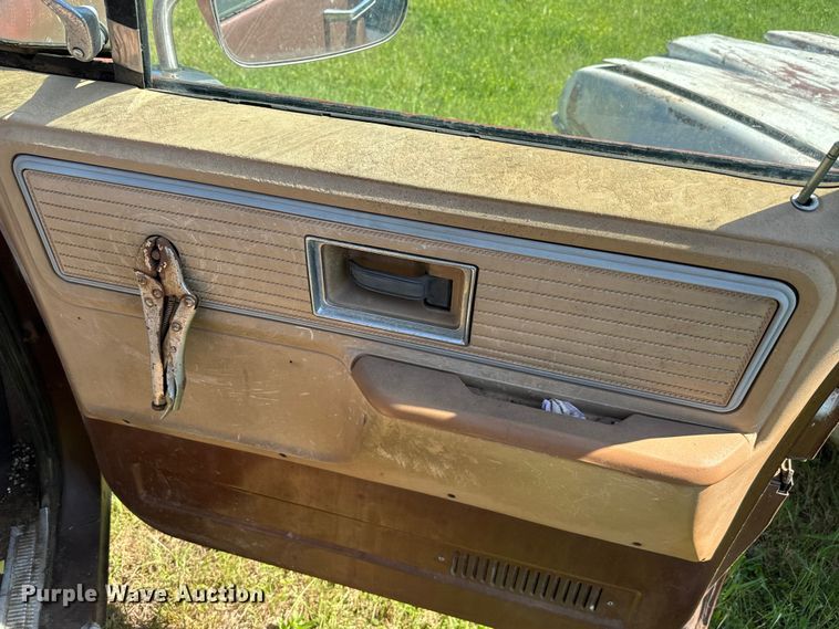 image for item EJ0493 1980 Chevrolet  Cheyenne 10 pickup truck