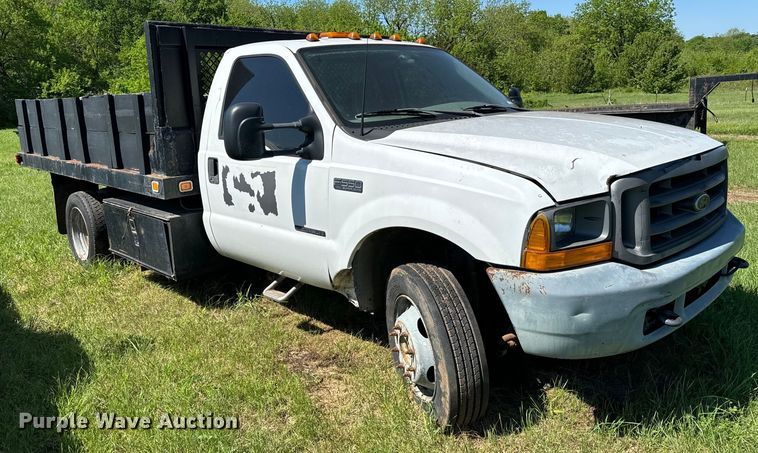 image for item EJ0496 2000 Ford F550 Super Duty XL dump truck