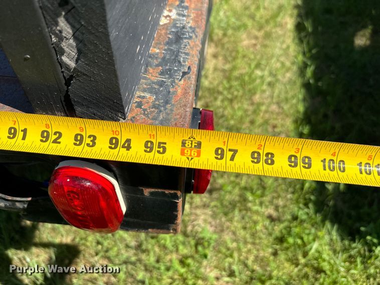 image for item EJ0496 2000 Ford F550 Super Duty XL dump truck