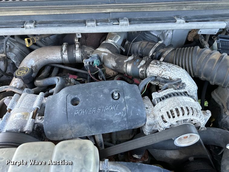 image for item EJ0496 2000 Ford F550 Super Duty XL dump truck