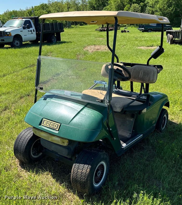 image for item EJ0497 EZGO golf cart