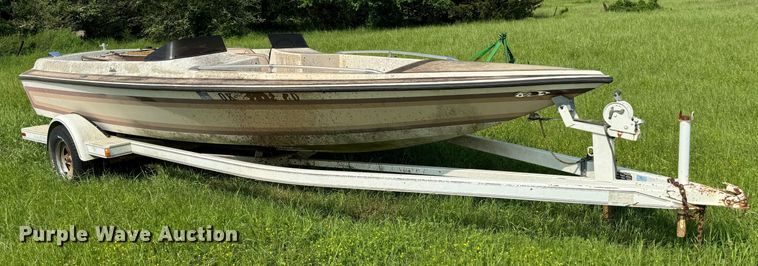 image for item EJ0500 1984 Taylor Marine Jet-Drive 12JE boat