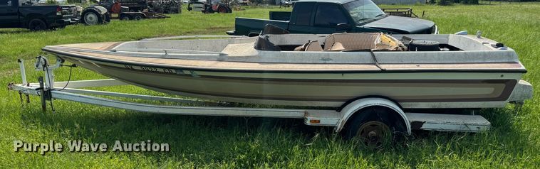 image for item EJ0500 1984 Taylor Marine Jet-Drive 12JE boat