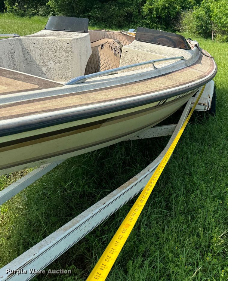 image for item EJ0500 1984 Taylor Marine Jet-Drive 12JE boat