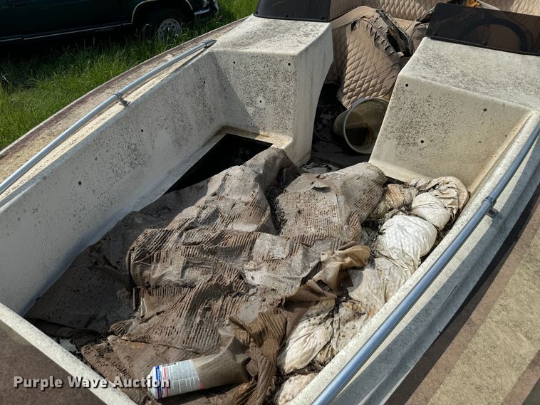 image for item EJ0500 1984 Taylor Marine Jet-Drive 12JE boat