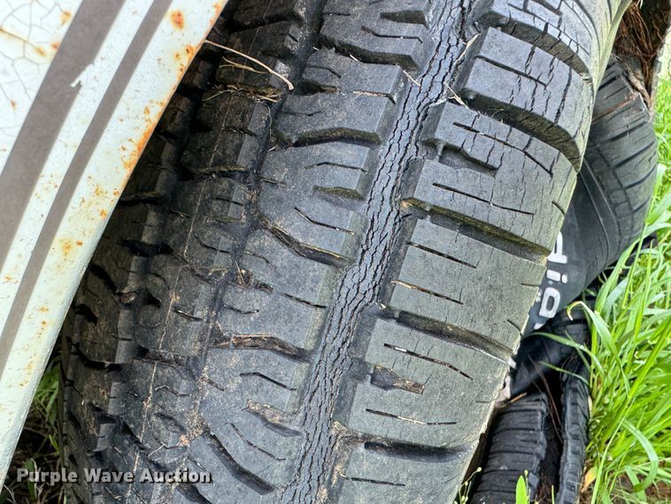 image for item EJ0500 1984 Taylor Marine Jet-Drive 12JE boat