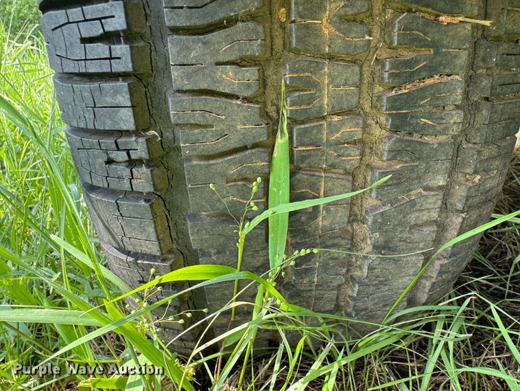 image for item EJ0500 1984 Taylor Marine Jet-Drive 12JE boat