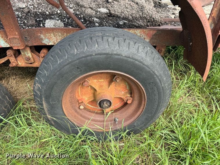 image for item EJ0502 Shop built utility trailer