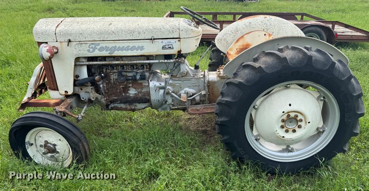 image for item EJ0503 Massey Ferguson  40 tractor