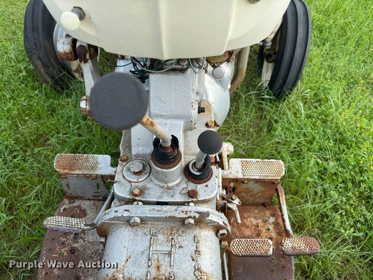 image for item EJ0503 Massey Ferguson  40 tractor