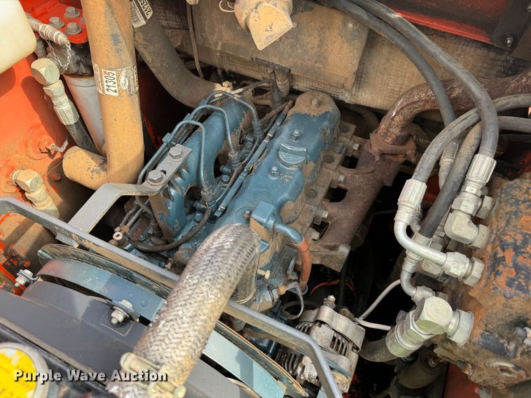 image for item EJ0505 1998 Thomas T-135S skid steer loader