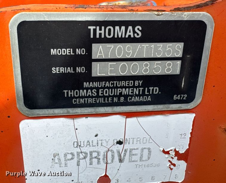 image for item EJ0505 1998 Thomas T-135S skid steer loader