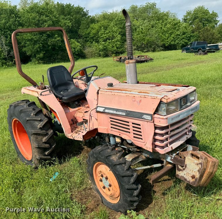 image for item EJ0508 1988 Kubota  L2550D MFWD tractor