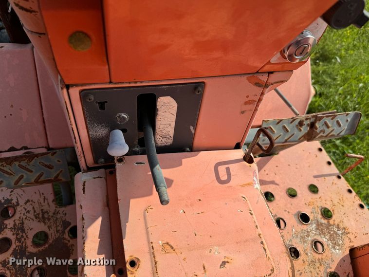 image for item EJ0508 1988 Kubota  L2550D MFWD tractor