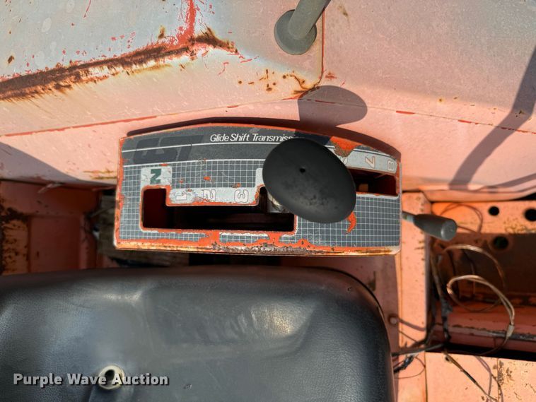 image for item EJ0508 1988 Kubota  L2550D MFWD tractor