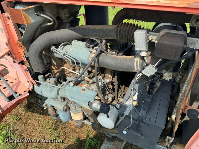 image for item EJ0508 1988 Kubota  L2550D MFWD tractor