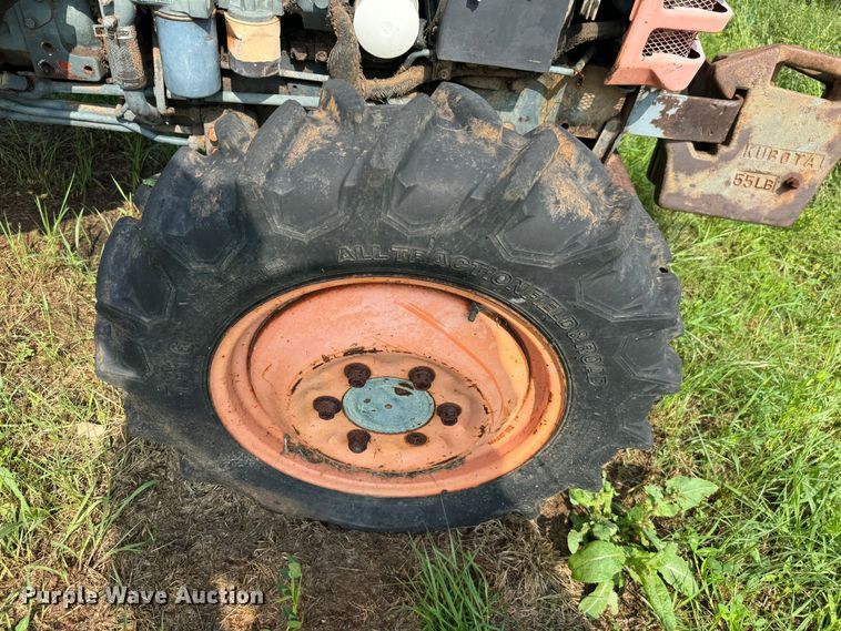 image for item EJ0508 1988 Kubota  L2550D MFWD tractor