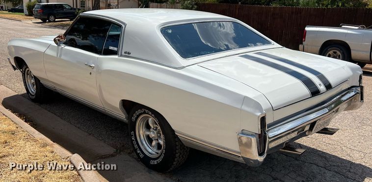 image for item EJ2972 1971 Chevrolet  Monte Carlo 