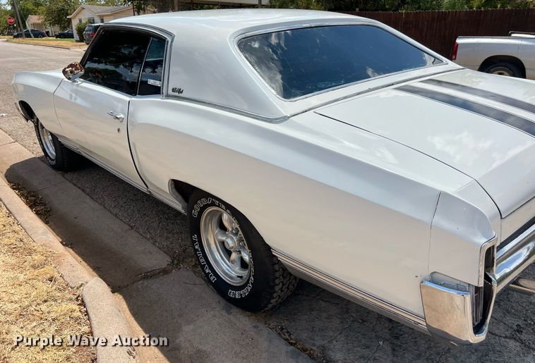image for item EJ2972 1971 Chevrolet  Monte Carlo 