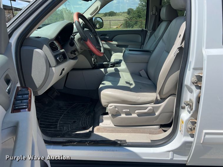 image for item EJ2985 2011 Chevrolet  Tahoe LT Texas Edition SUV