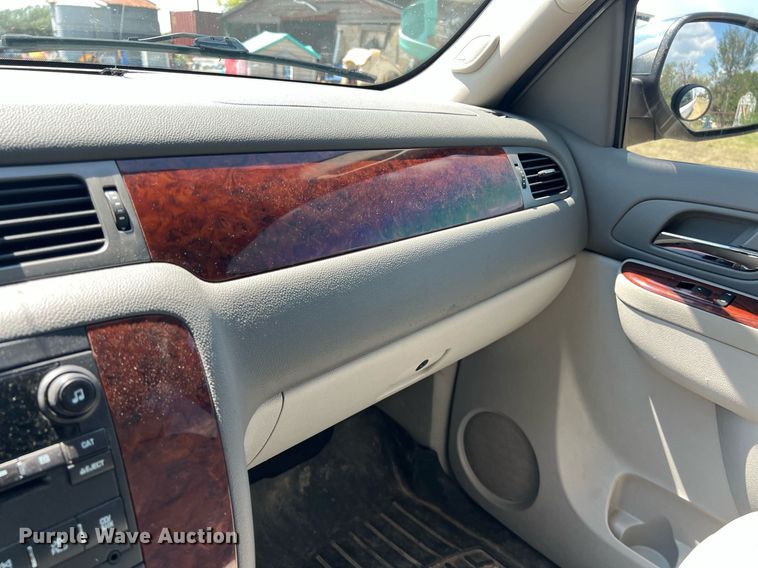 image for item EJ2985 2011 Chevrolet  Tahoe LT Texas Edition SUV