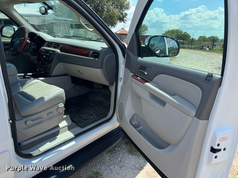 image for item EJ2985 2011 Chevrolet  Tahoe LT Texas Edition SUV