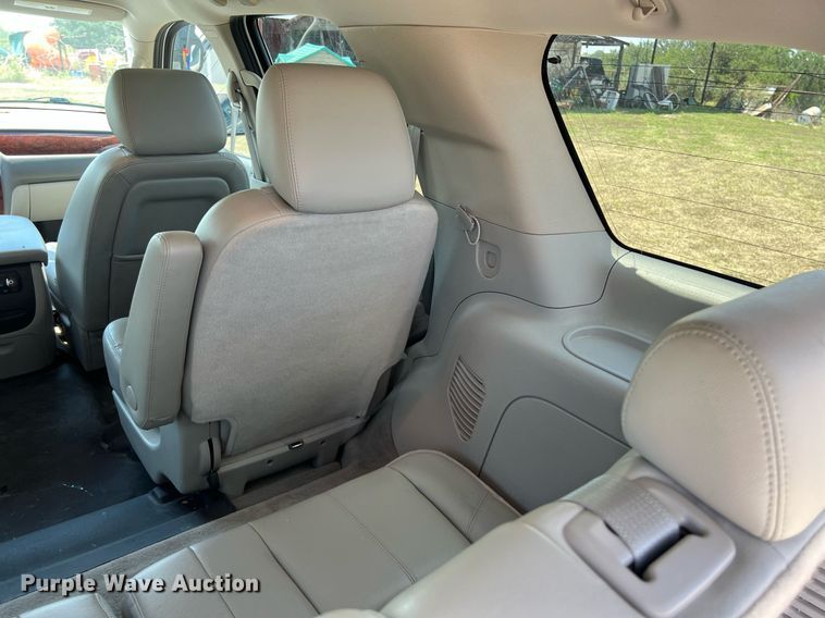 image for item EJ2985 2011 Chevrolet  Tahoe LT Texas Edition SUV