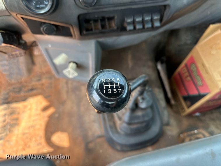 image for item EJ8896 2011 Ford F650 flatbed truck