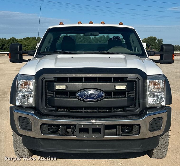 image for item EJ8943 2016 Ford F550 SuperCab utility / service truck 