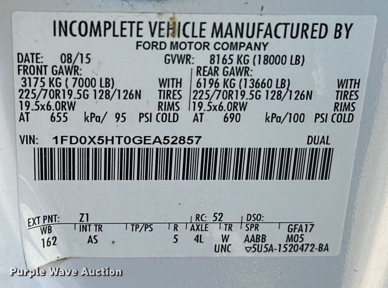 image for item EJ8943 2016 Ford F550 SuperCab utility / service truck 
