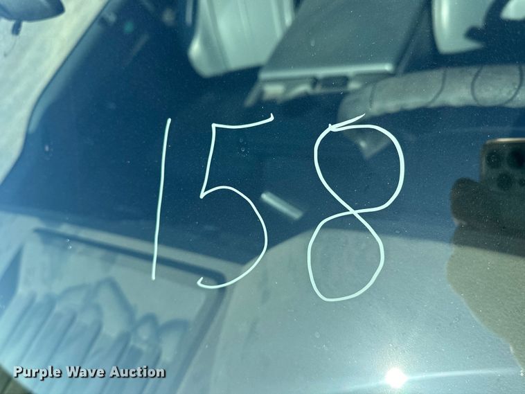 image for item EJ8943 2016 Ford F550 SuperCab utility / service truck 