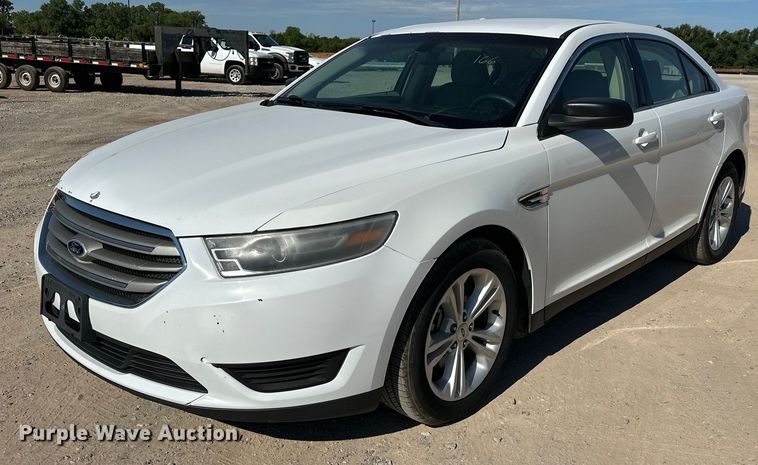 image for item EJ8947 2016 Ford Taurus  