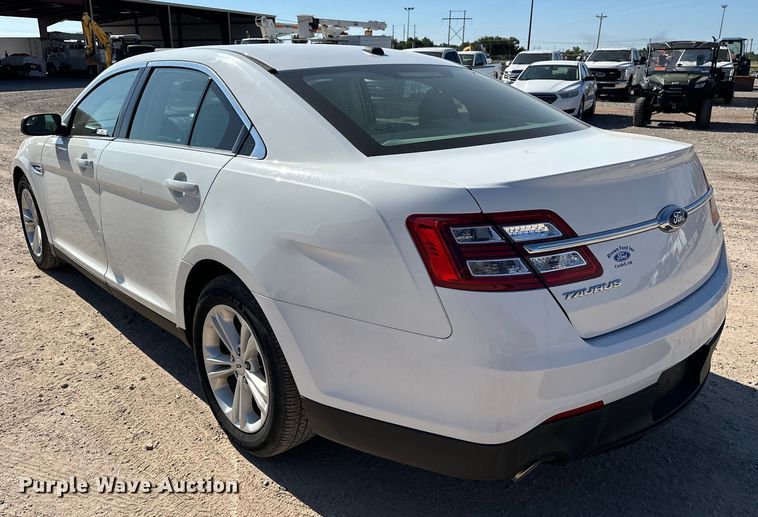 image for item EJ8947 2016 Ford Taurus  