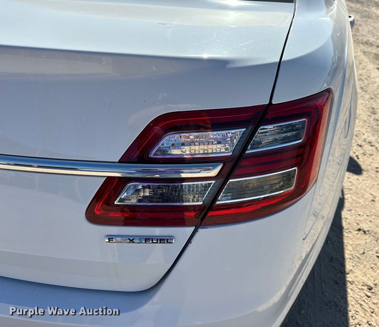 image for item EJ8947 2016 Ford Taurus  