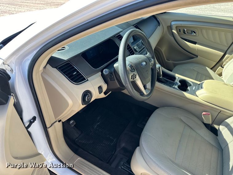 image for item EJ8947 2016 Ford Taurus  