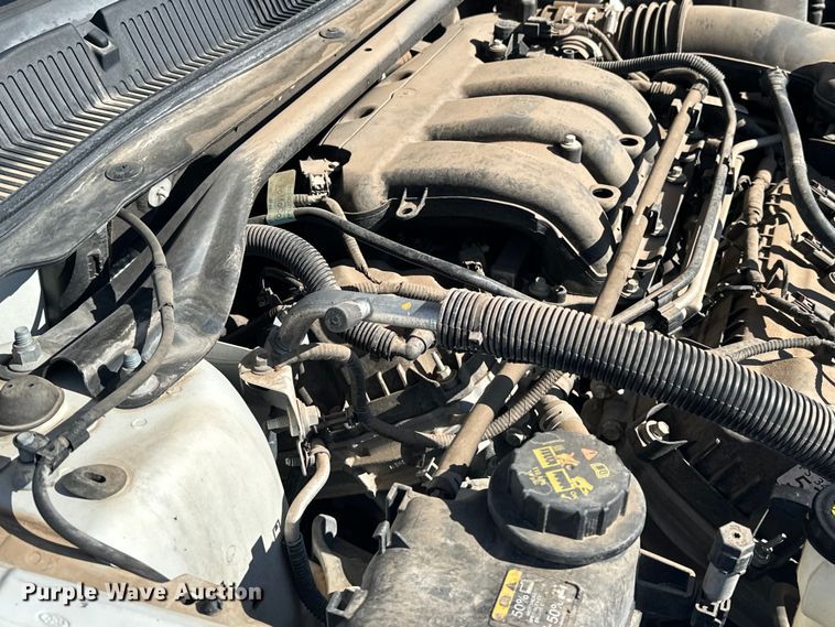 image for item EJ8947 2016 Ford Taurus  