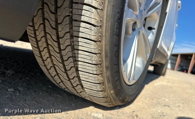 image for item EJ8947 2016 Ford Taurus  