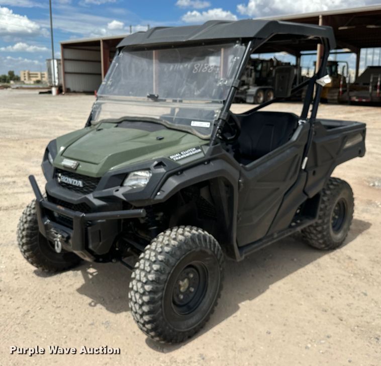 image for item EJ8949 2021 Honda Pioneer 1000 utility vehicle