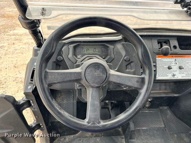 image for item EJ8949 2021 Honda Pioneer 1000 utility vehicle