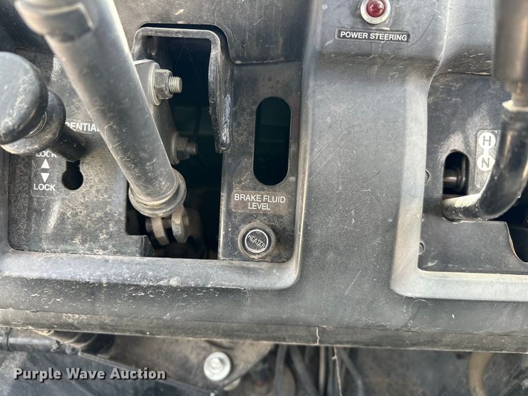 image for item EJ8954 2018 Kawasaki  Mule 4010 utility vehicle